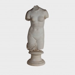 Afrodite's torso. Ostia type
